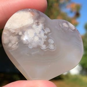 Flower Agate Heart Shaped Carving Crystal Mineral Rock Gem Pocket Palm Stone